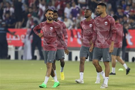 Qatar snags a 2-0 win vs Honduras, thanks to goals from Homam Ahmed and Abdelaziz Hatem in the 25th and 94th minutes of 2021 Gold Cup group play. Qatar will ...